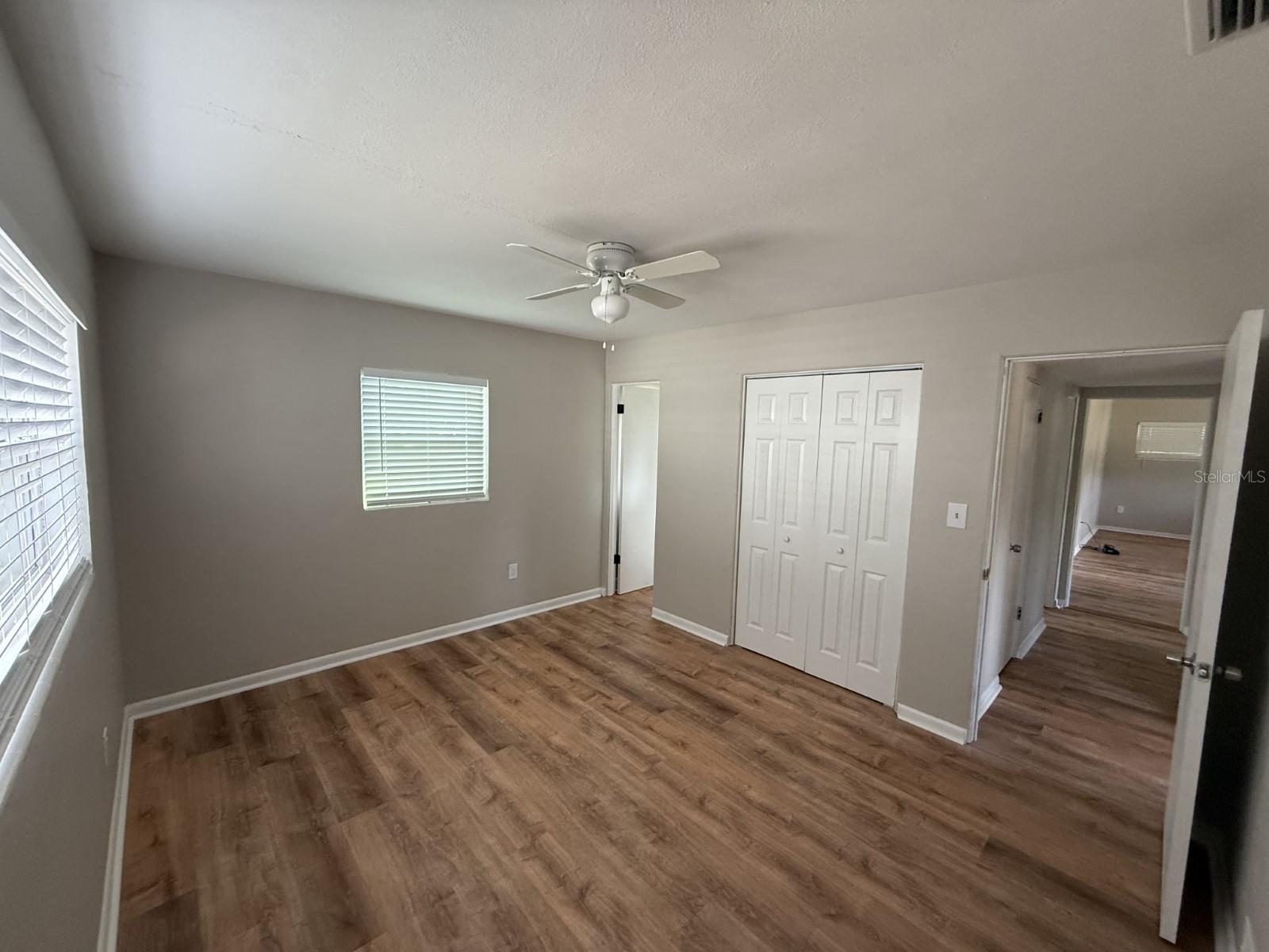 Image 3 of 24 For 5702 Meridian Way