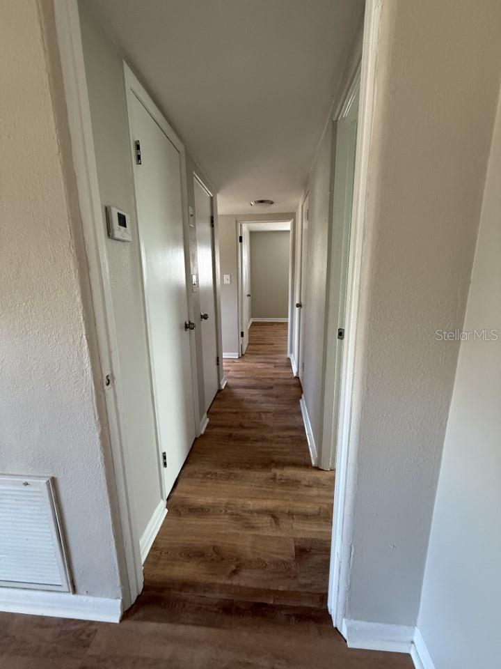 Image 7 of 24 For 5702 Meridian Way