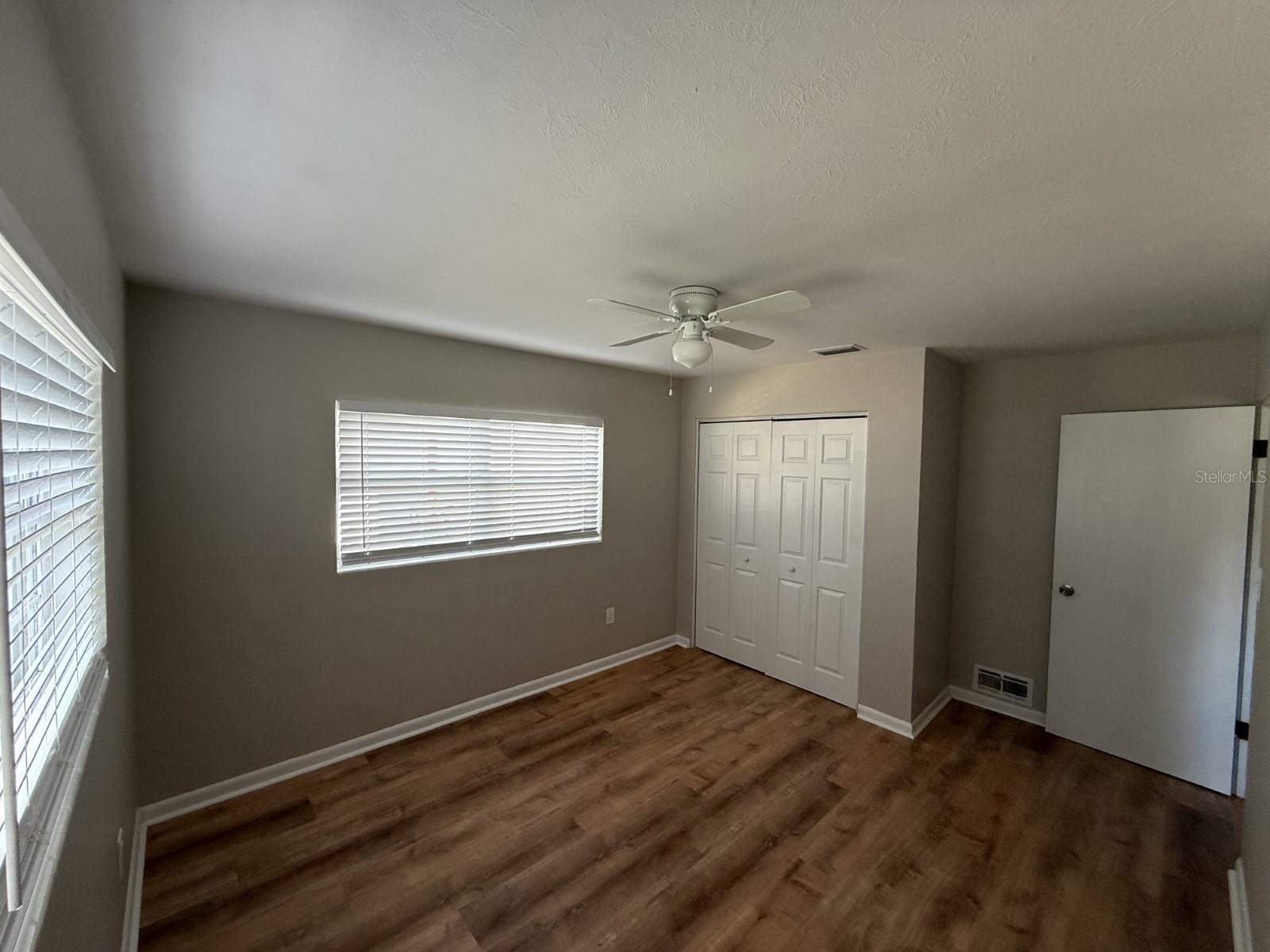 Image 9 of 24 For 5702 Meridian Way