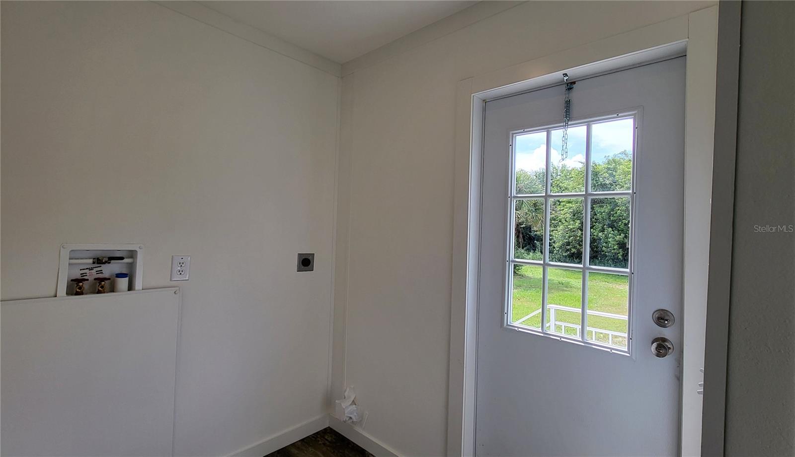 Image 12 of 34 For 4518 11th Drive