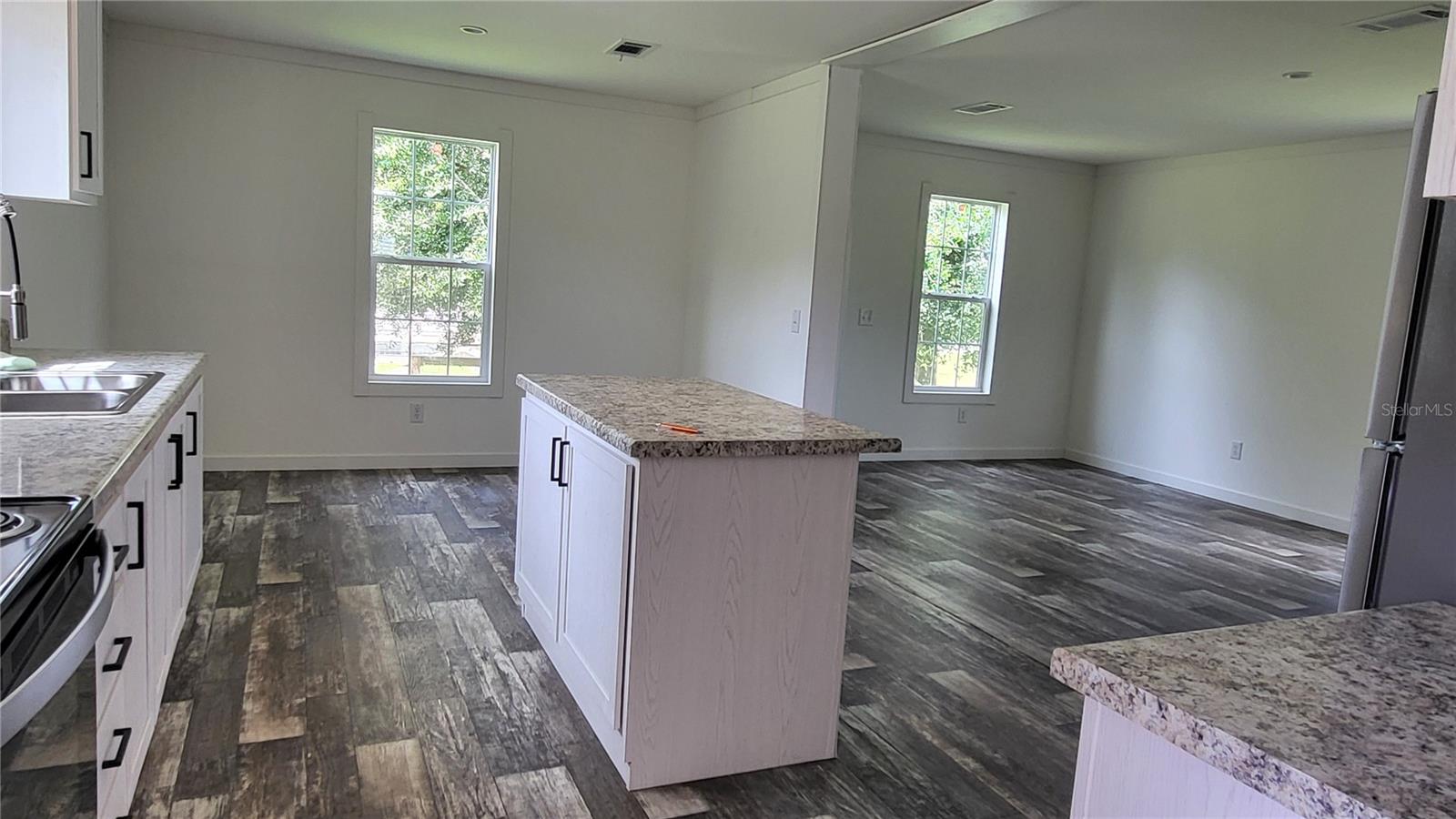 Image 7 of 34 For 4518 11th Drive