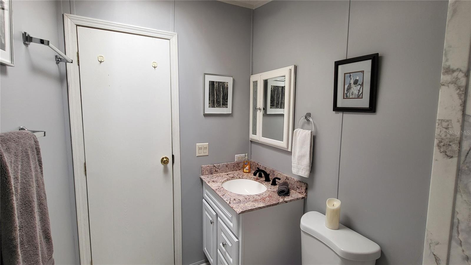 Image 37 of 41 For 1118 Trout Street