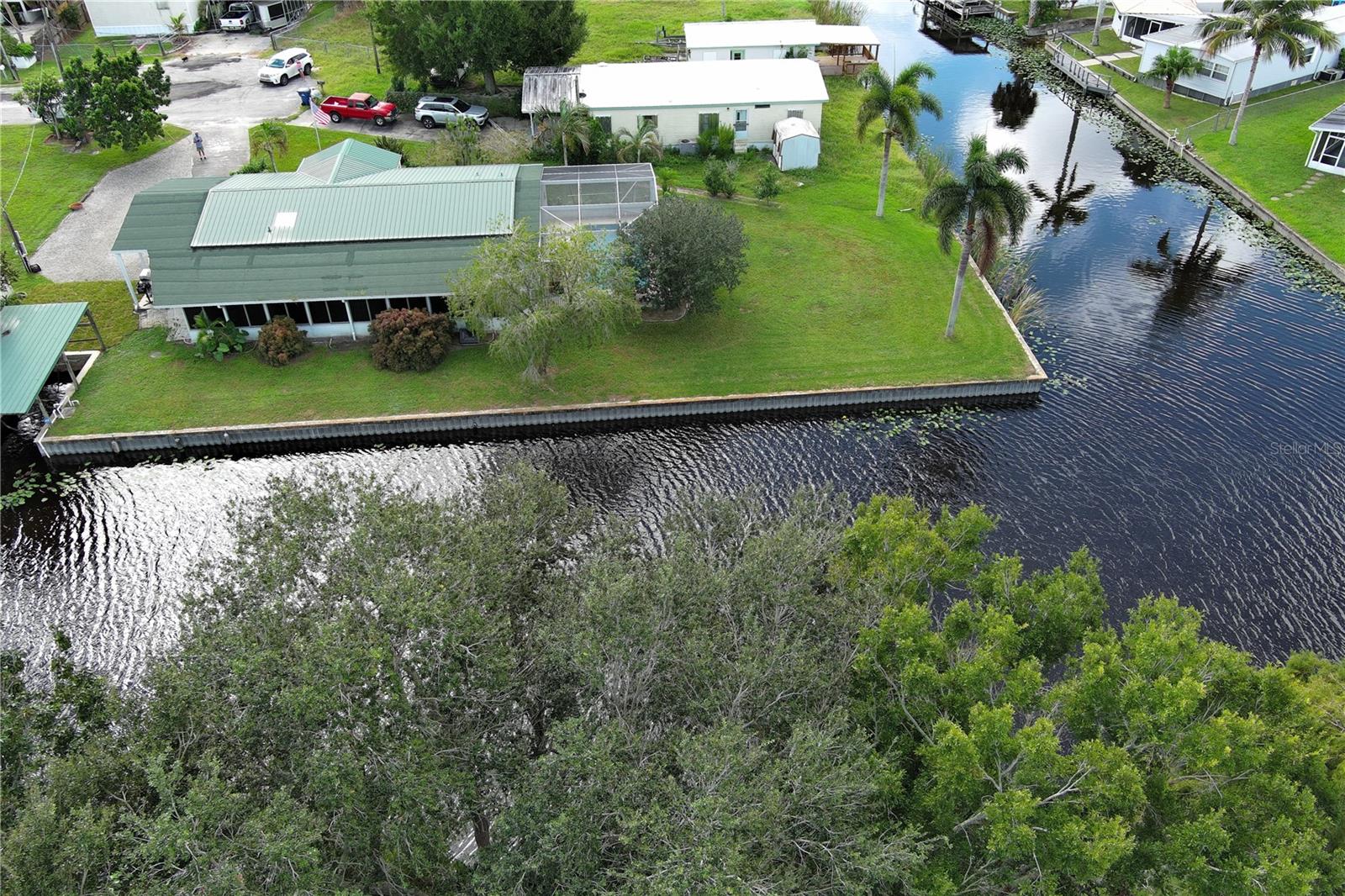 Image 6 of 41 For 1118 Trout Street