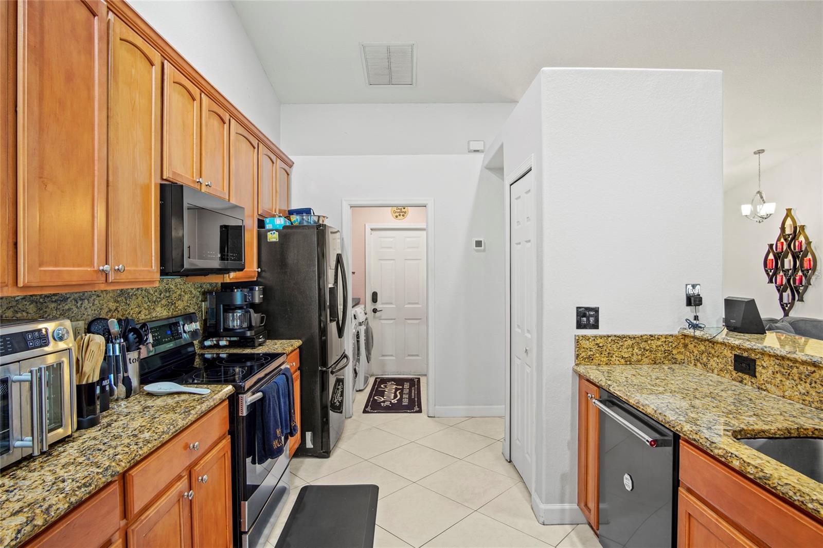 Image 12 of 62 For 2663 Chestnut Lane