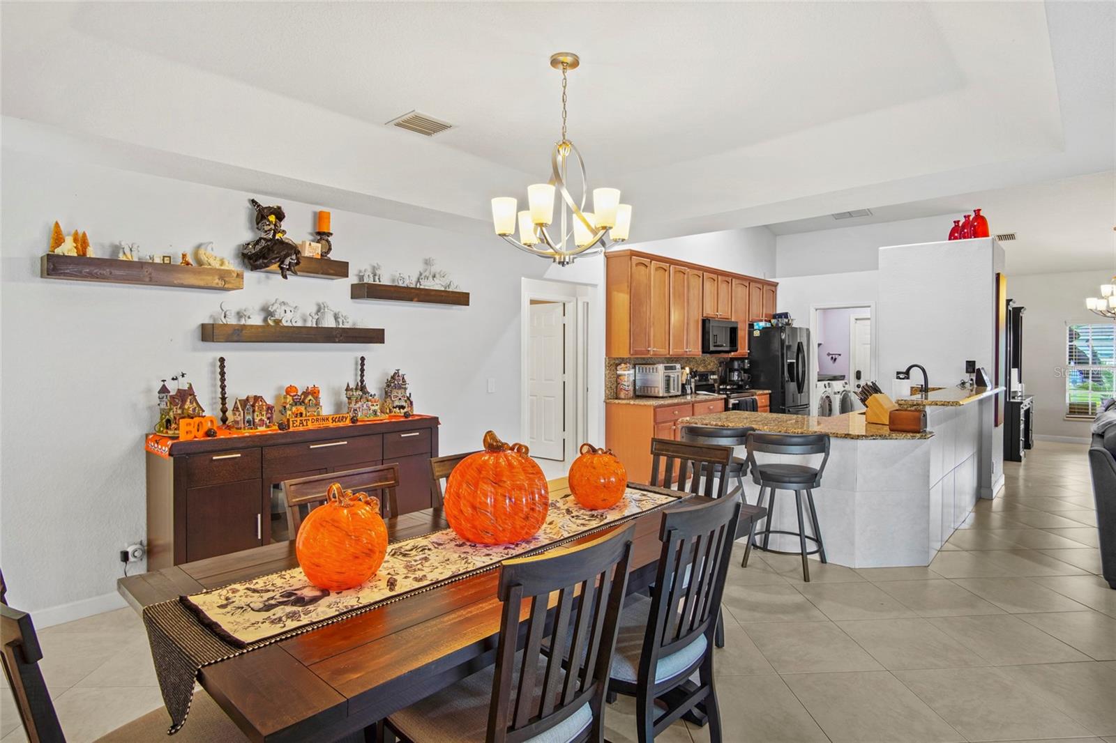 Image 17 of 62 For 2663 Chestnut Lane