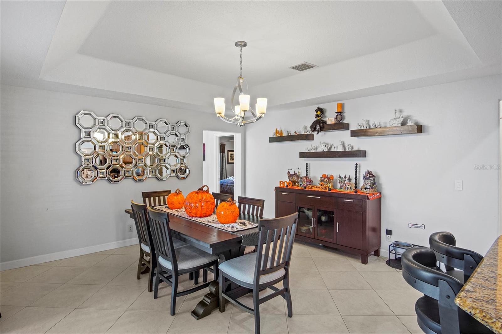 Image 19 of 62 For 2663 Chestnut Lane