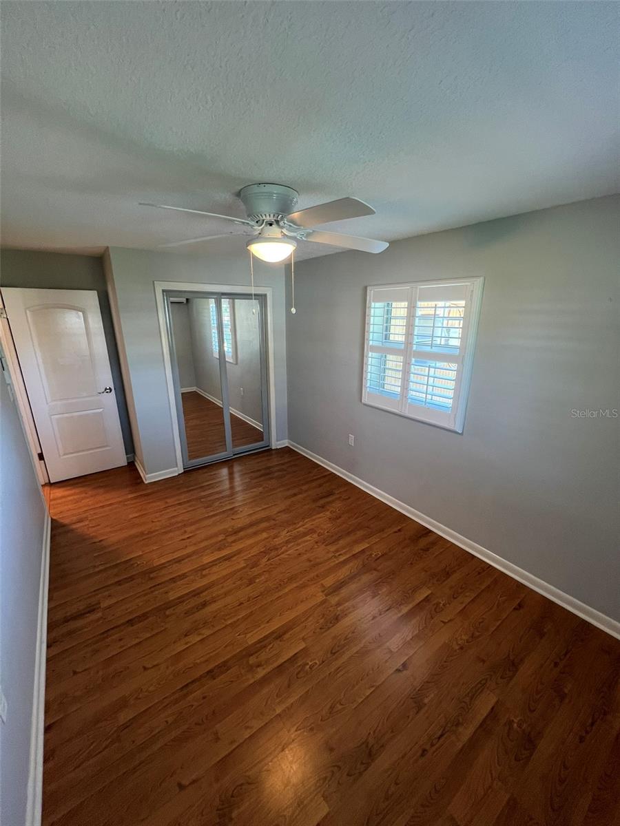 Image 17 of 32 For 504 6th Street