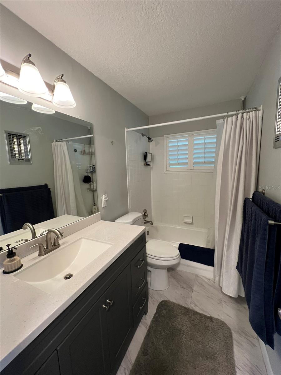 Image 22 of 32 For 504 6th Street