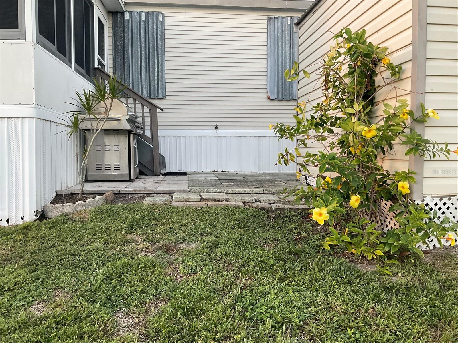 Image 36 of 51 For 2508 32nd Street