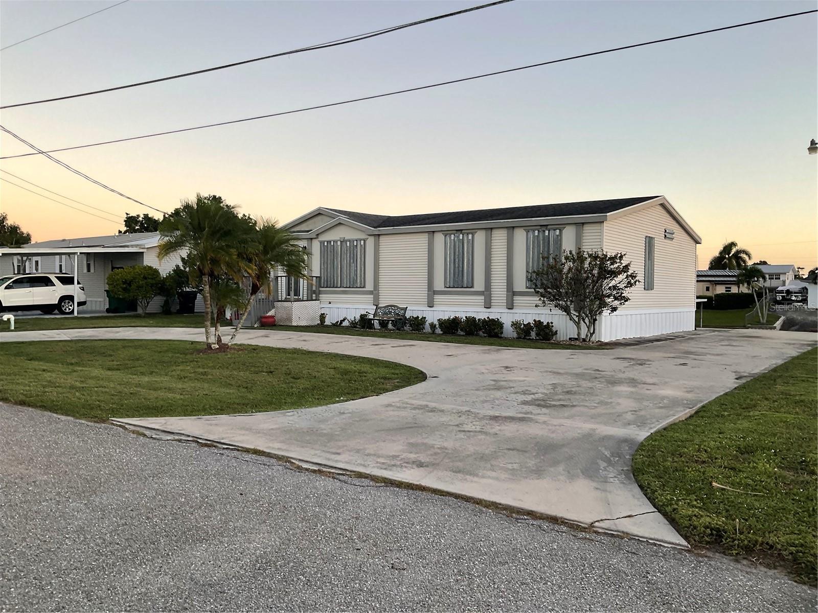 Image 40 of 51 For 2508 32nd Street