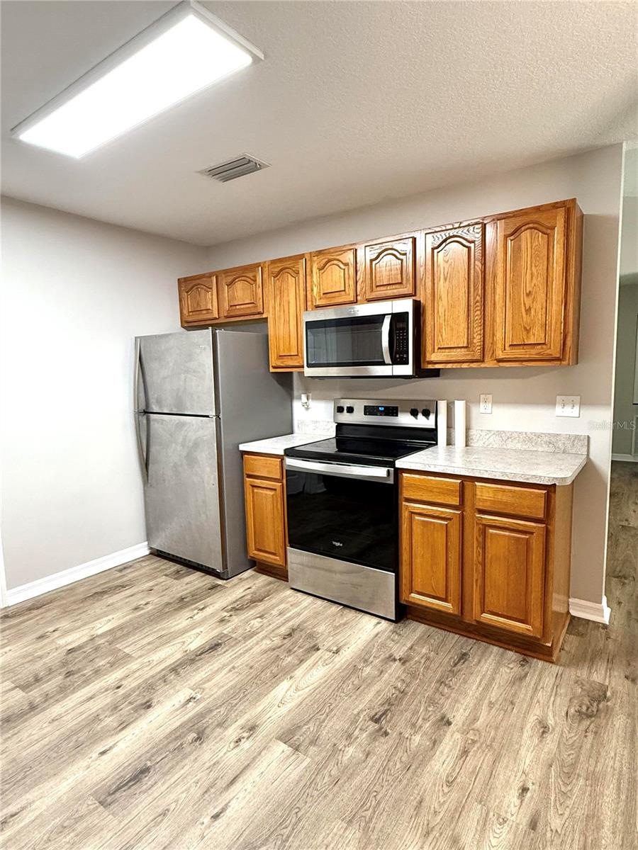 Image 3 of 26 For 653 13th Avenue