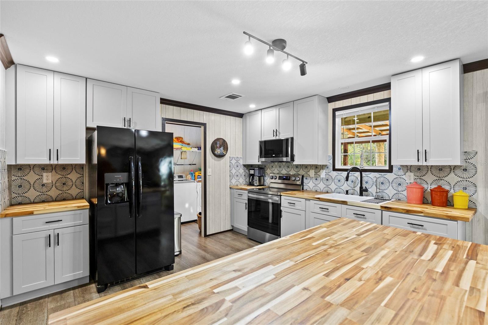 Image 23 of 61 For 14412 296th Street