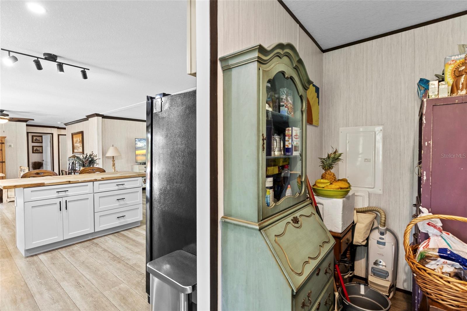 Image 38 of 61 For 14412 296th Street
