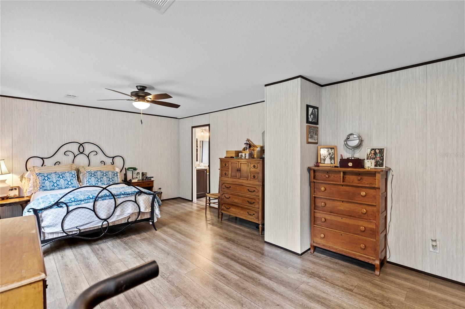 Image 40 of 61 For 14412 296th Street