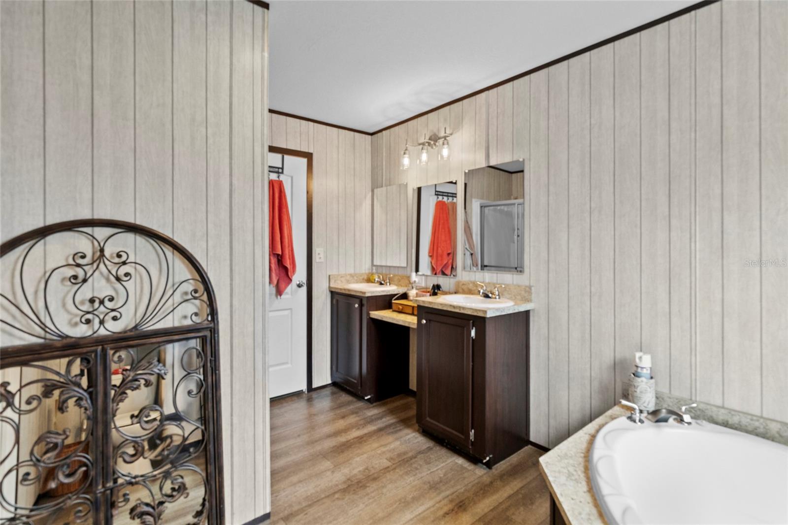 Image 46 of 61 For 14412 296th Street