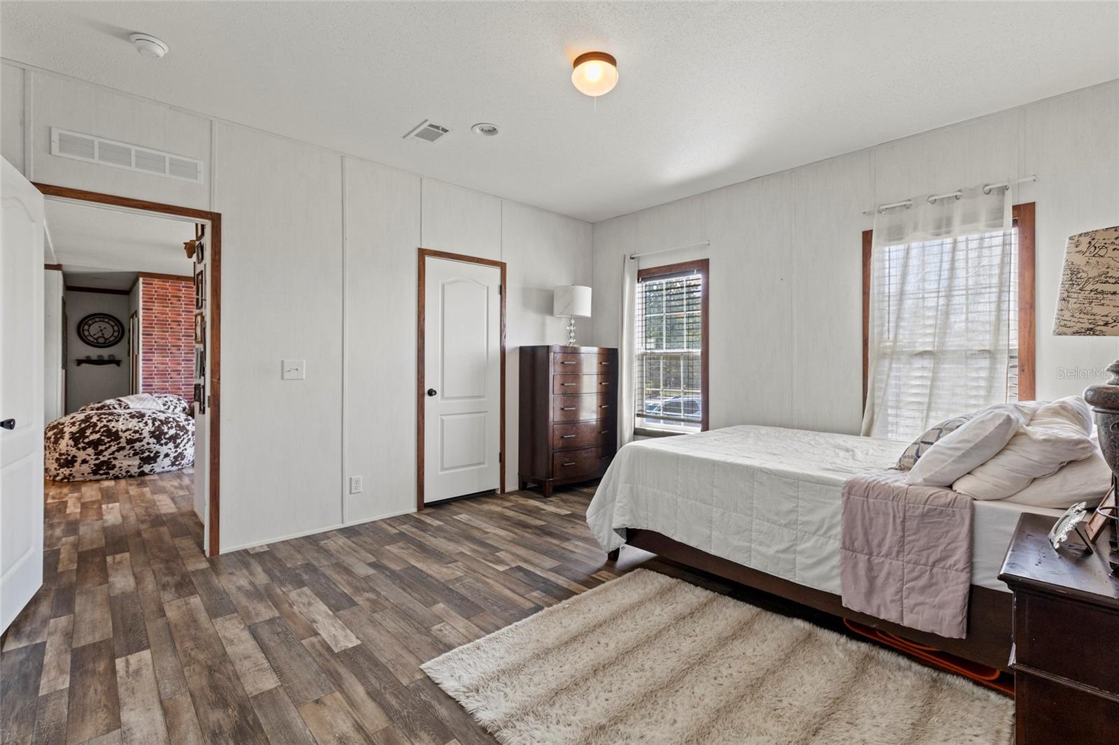 Image 37 of 63 For 19621 260th Street