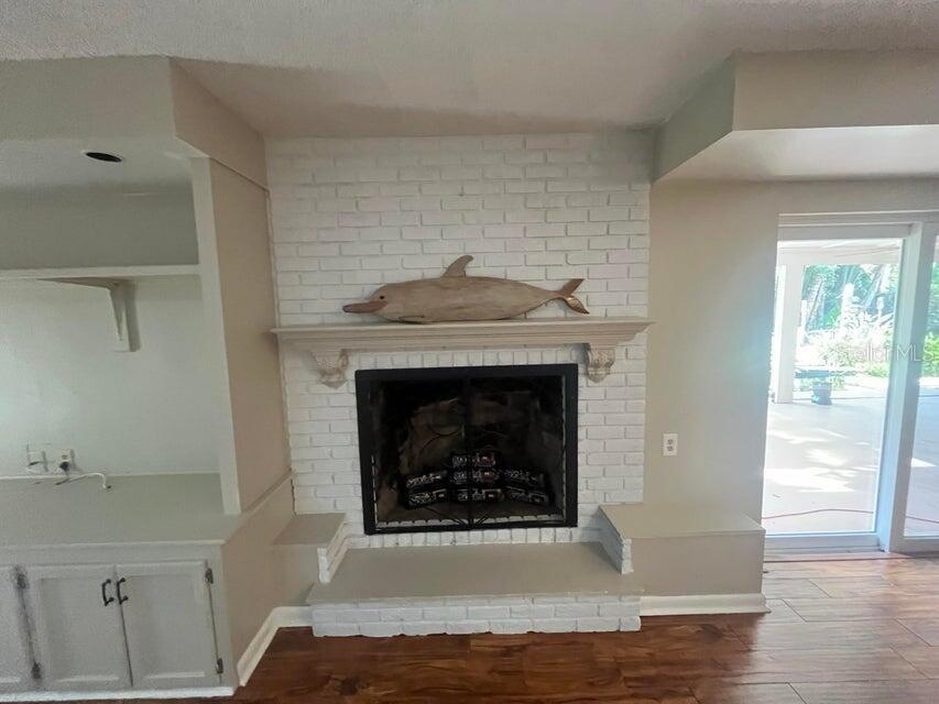 Image 17 of 40 For 115 36th Court