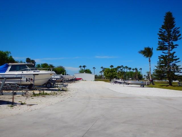 Image 21 of 33 For 13865 126th Terrace 124