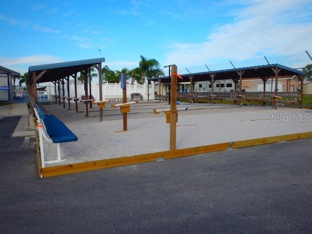 Image 25 of 33 For 13865 126th Terrace 124