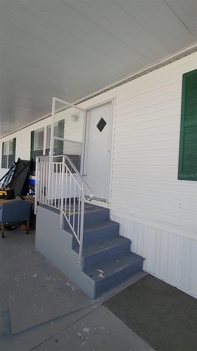 Image 10 of 36 For 9801 Oaks Street