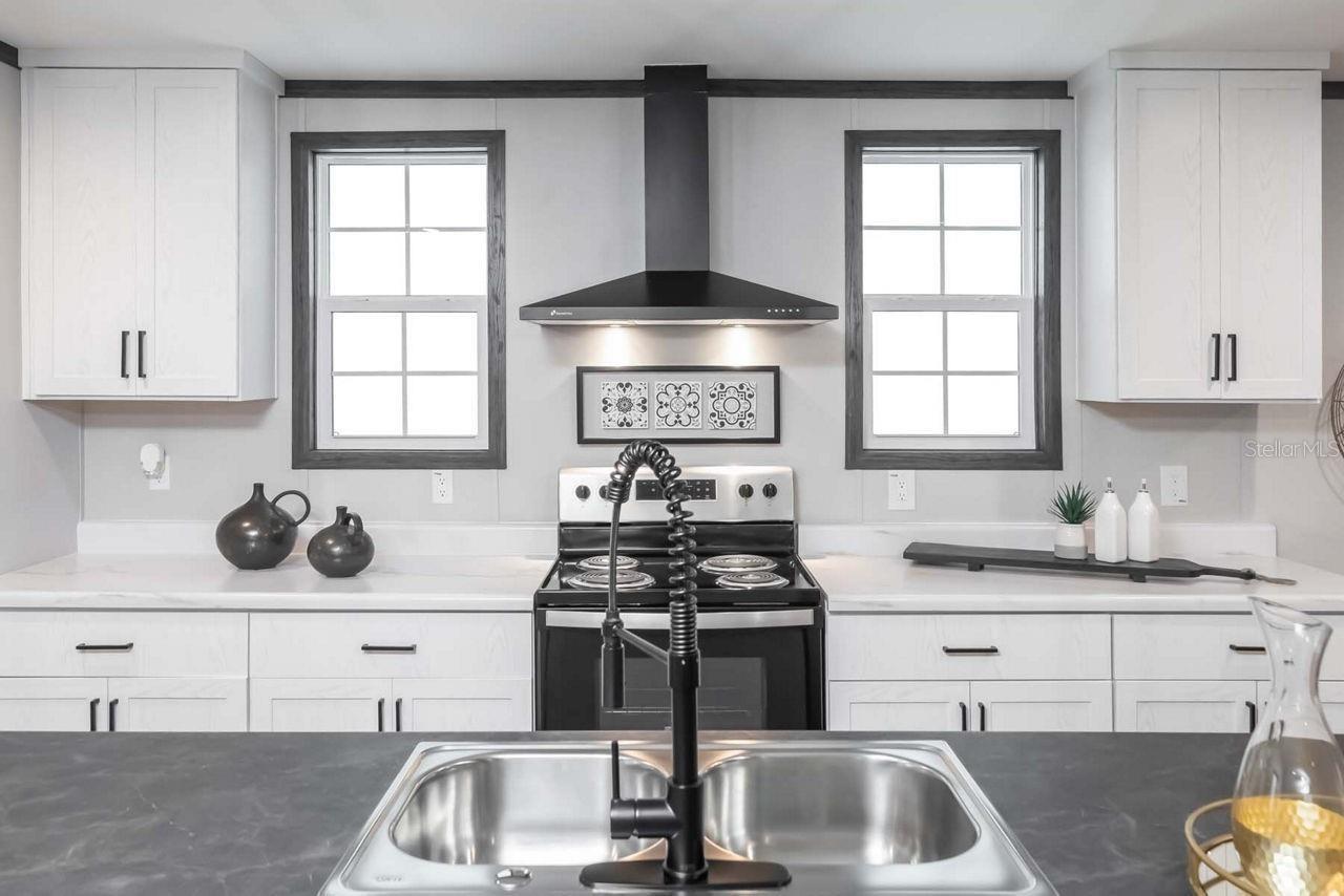 Image 8 of 22 For 21067 278th Street