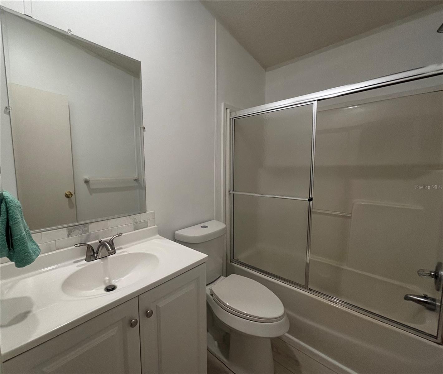 Image 10 of 19 For 1622 35th Circle