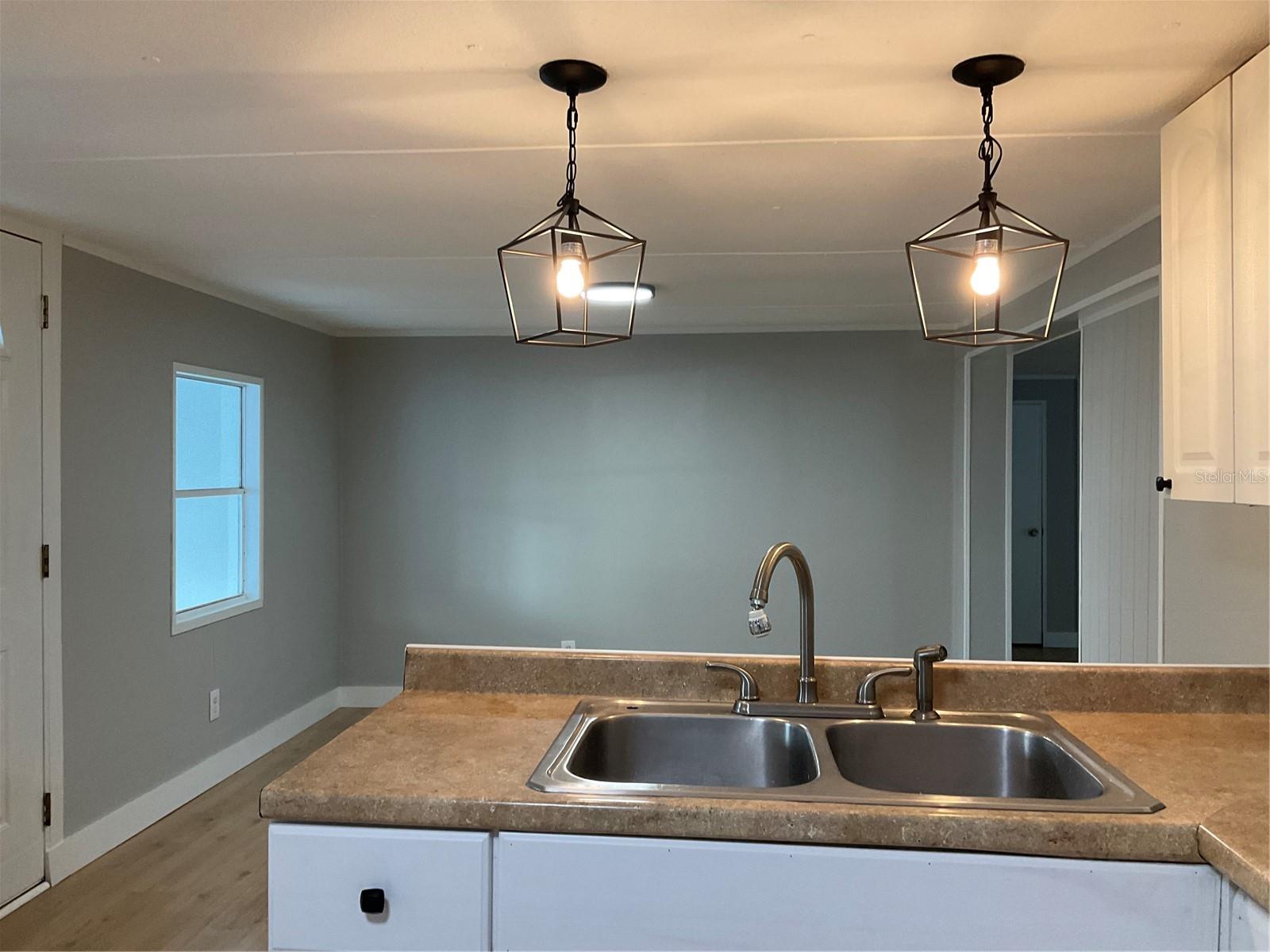 Image 13 of 21 For 1602 Chobee Street