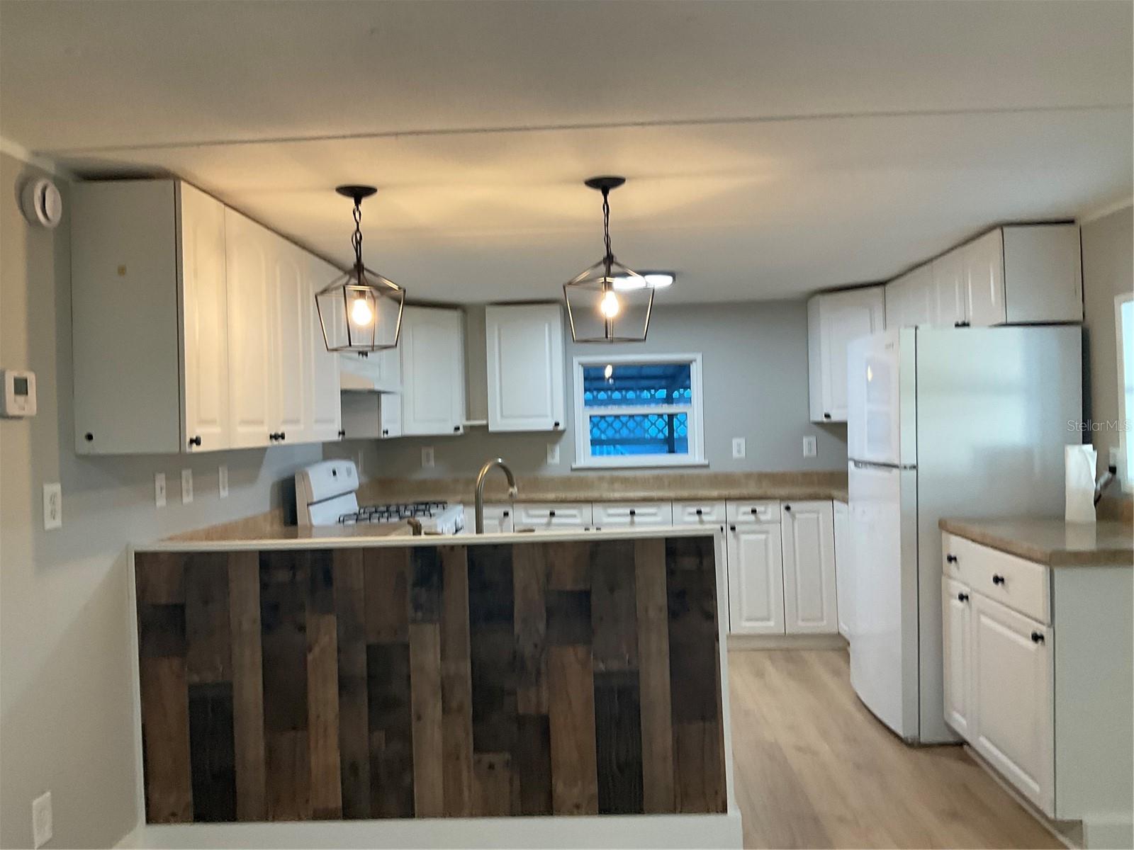 Image 3 of 21 For 1602 Chobee Street