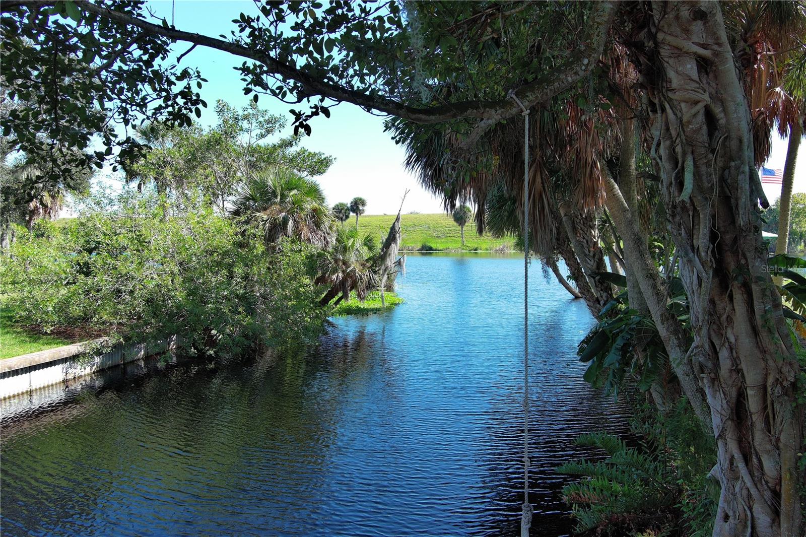 Image 14 of 54 For 1025 Roberts Lane