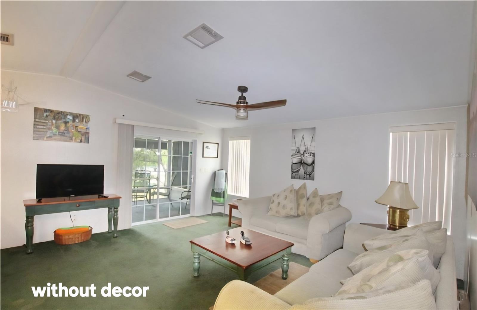 Image 44 of 54 For 1025 Roberts Lane