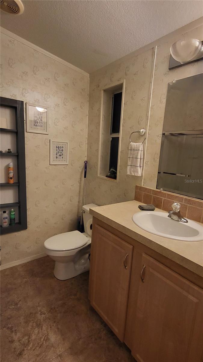 Image 47 of 54 For 1025 Roberts Lane