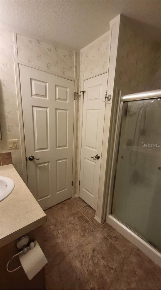 Image 48 of 54 For 1025 Roberts Lane