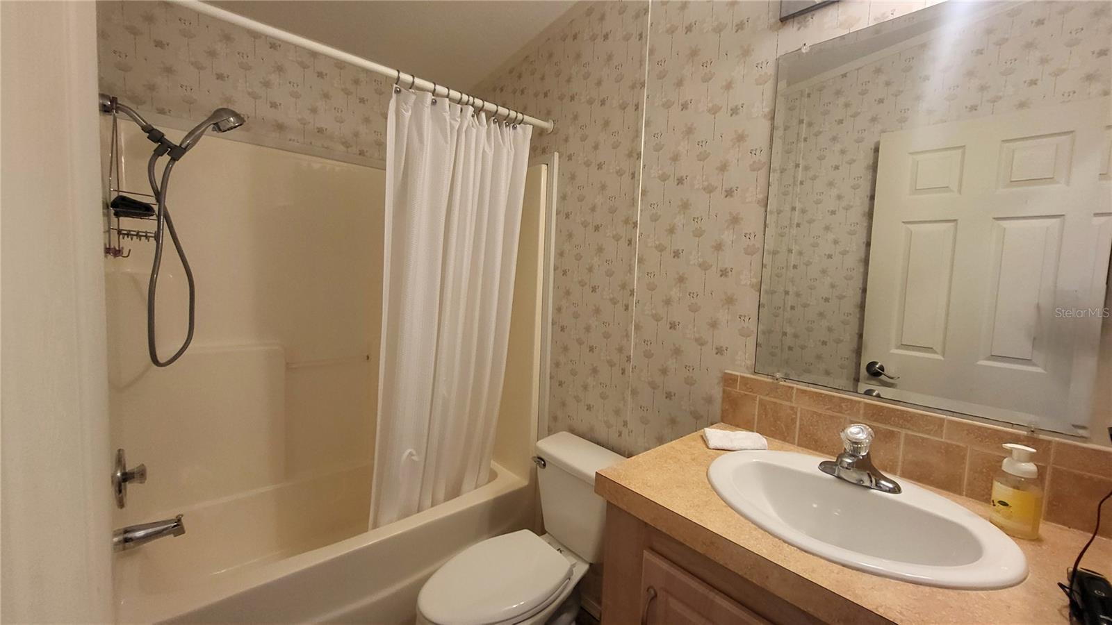 Image 51 of 54 For 1025 Roberts Lane