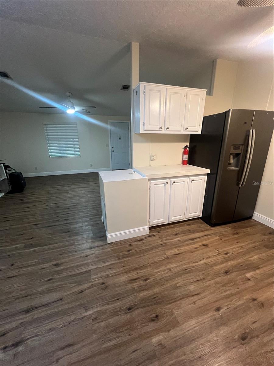 Image 17 of 34 For 2833 18th Terrace