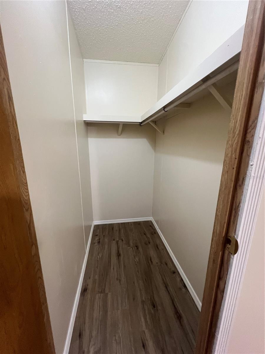 Image 31 of 34 For 2833 18th Terrace