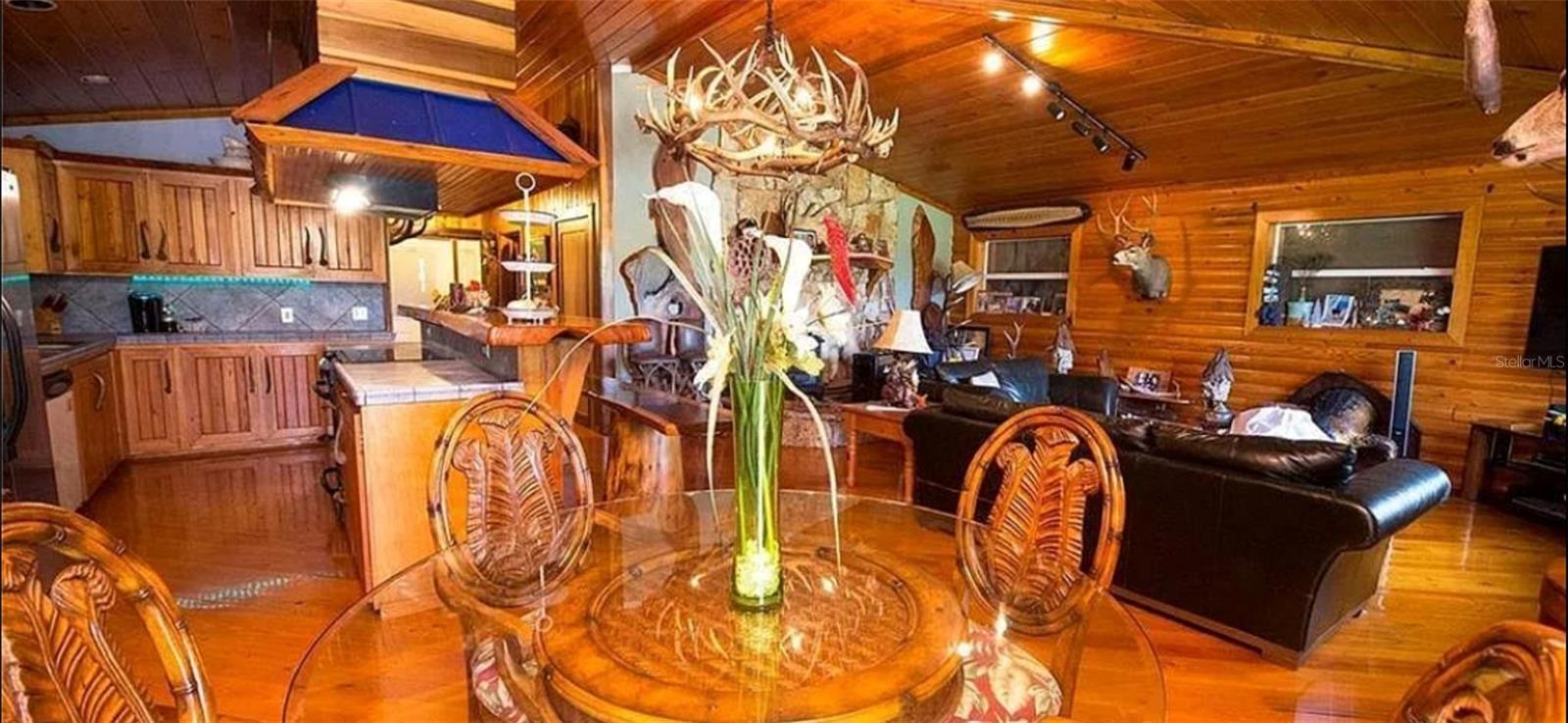 Image 15 of 29 For 13255 Us Highway 441 Se