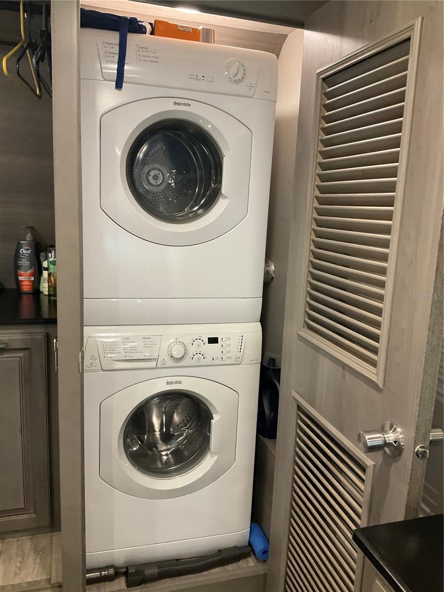 Image 16 of 29 For 1339 Old Lakeport Road 13b