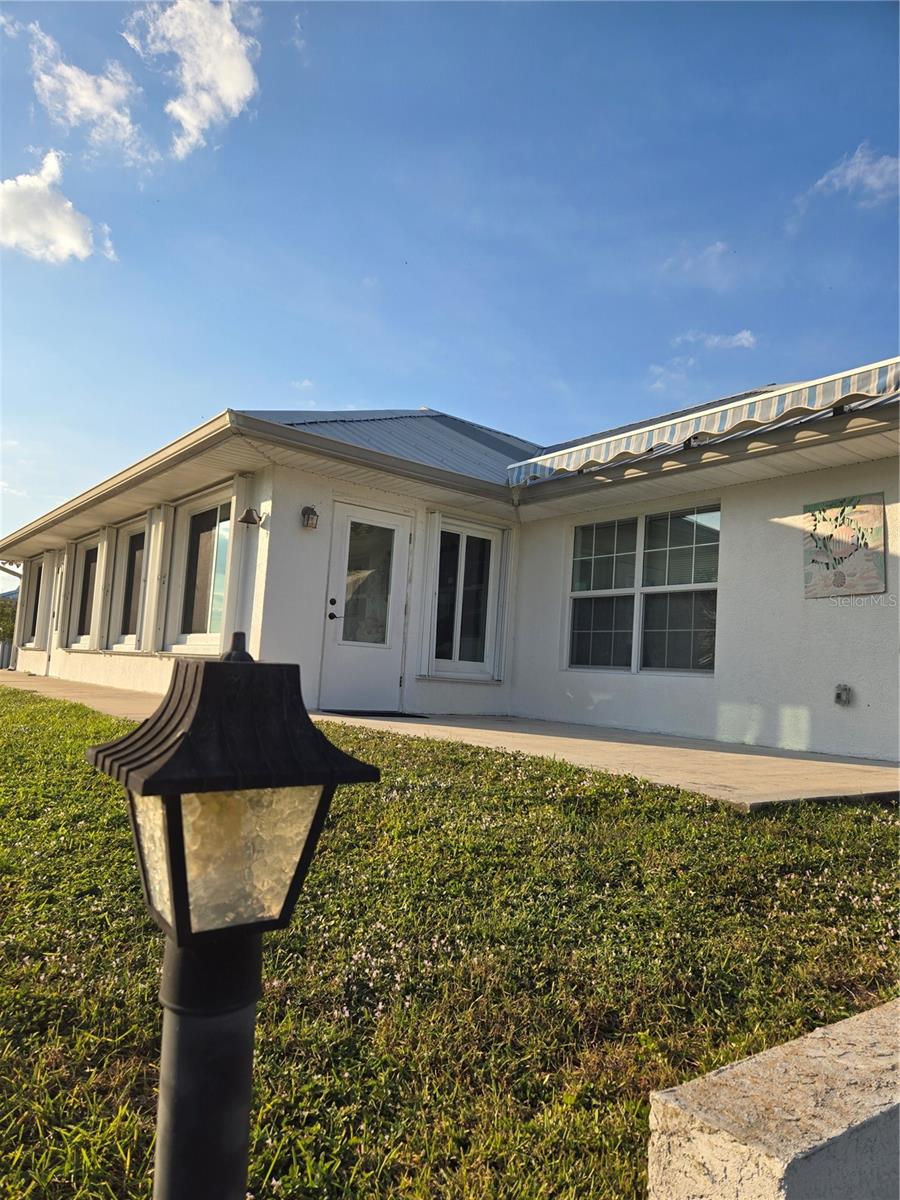 Image 4 of 11 For 2612 33rd Street