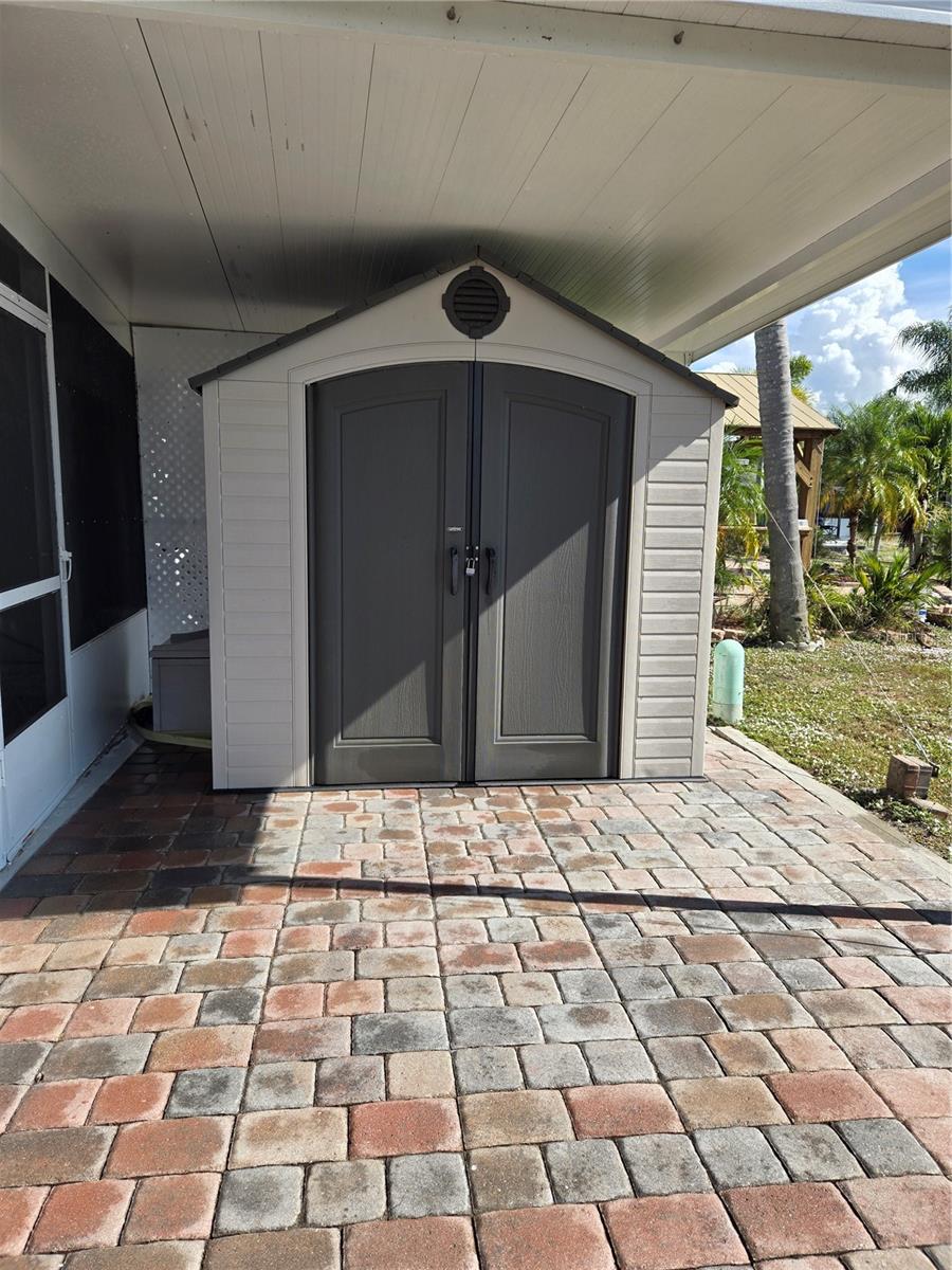 Image 23 of 42 For 380 34th Court