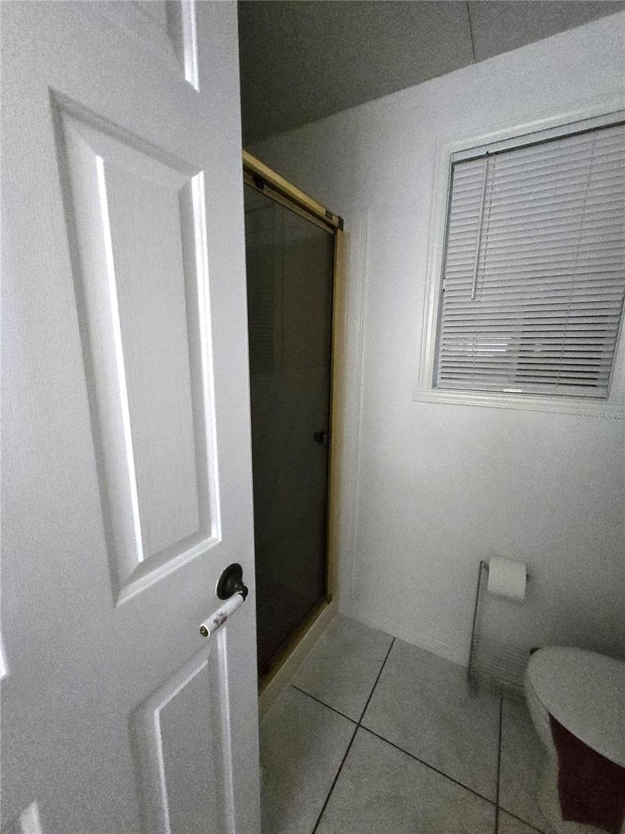 Image 31 of 42 For 380 34th Court