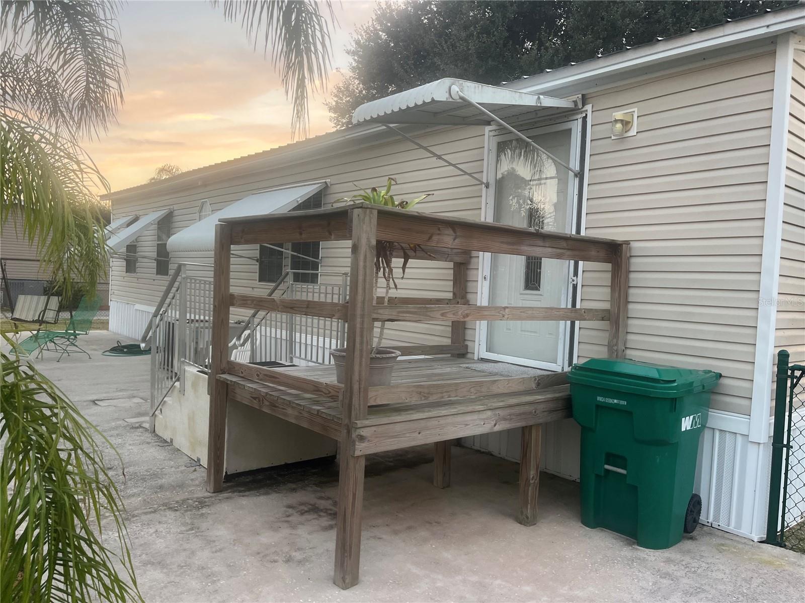 Image 4 of 16 For 4064 Sw 9th Way