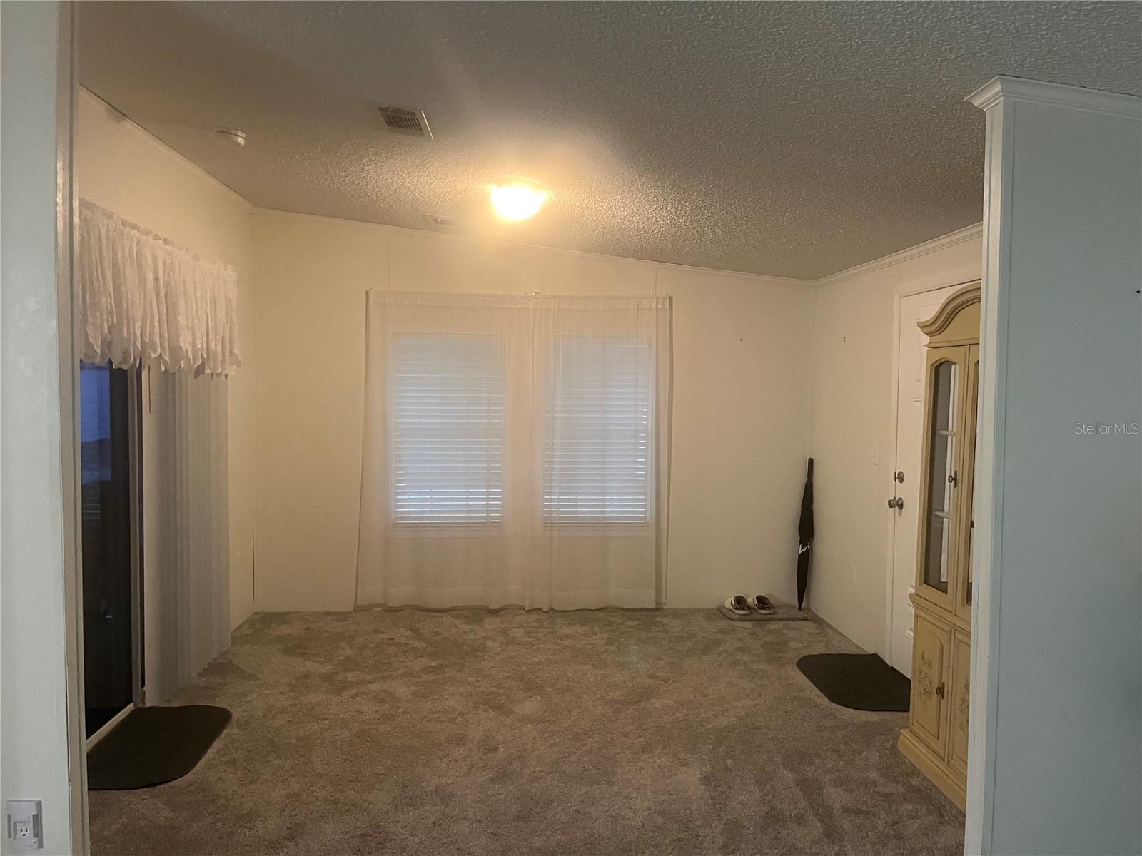 Image 9 of 16 For 4064 Sw 9th Way