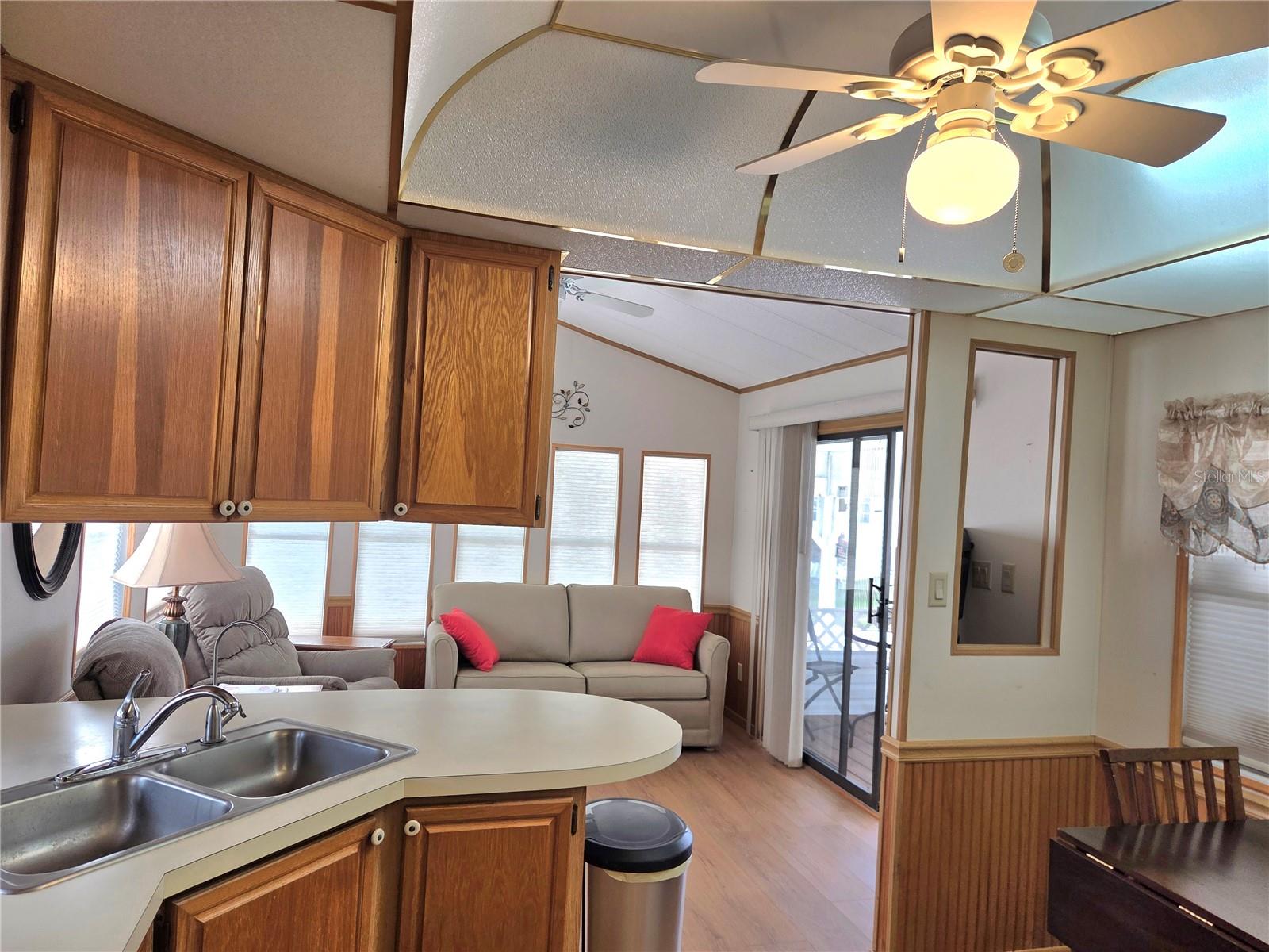 Image 23 of 44 For 6473 56th Street