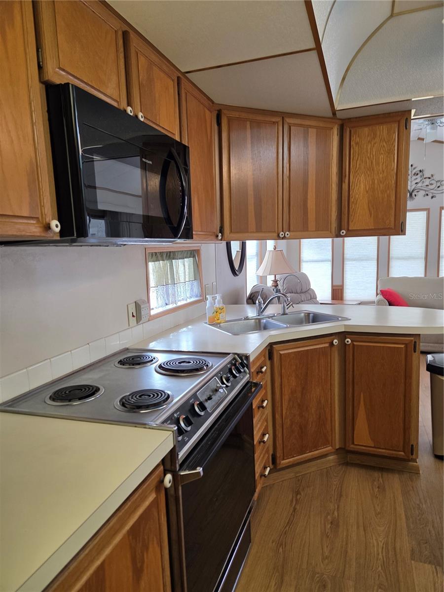 Image 24 of 44 For 6473 56th Street