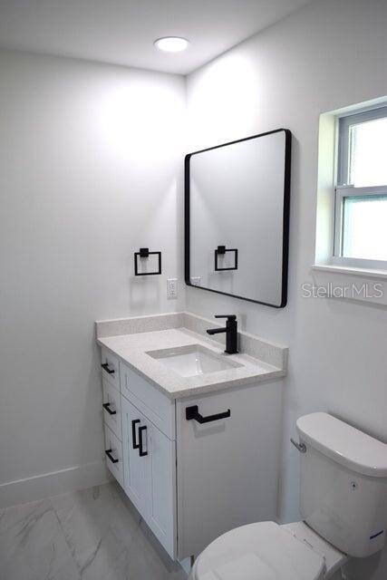 Image 5 of 8 For 7542 83rd Court