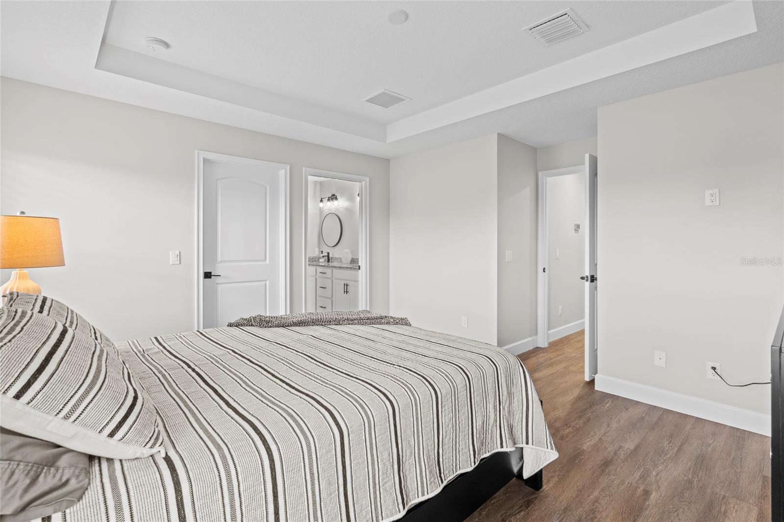 Image 21 of 55 For 18779 268th Street