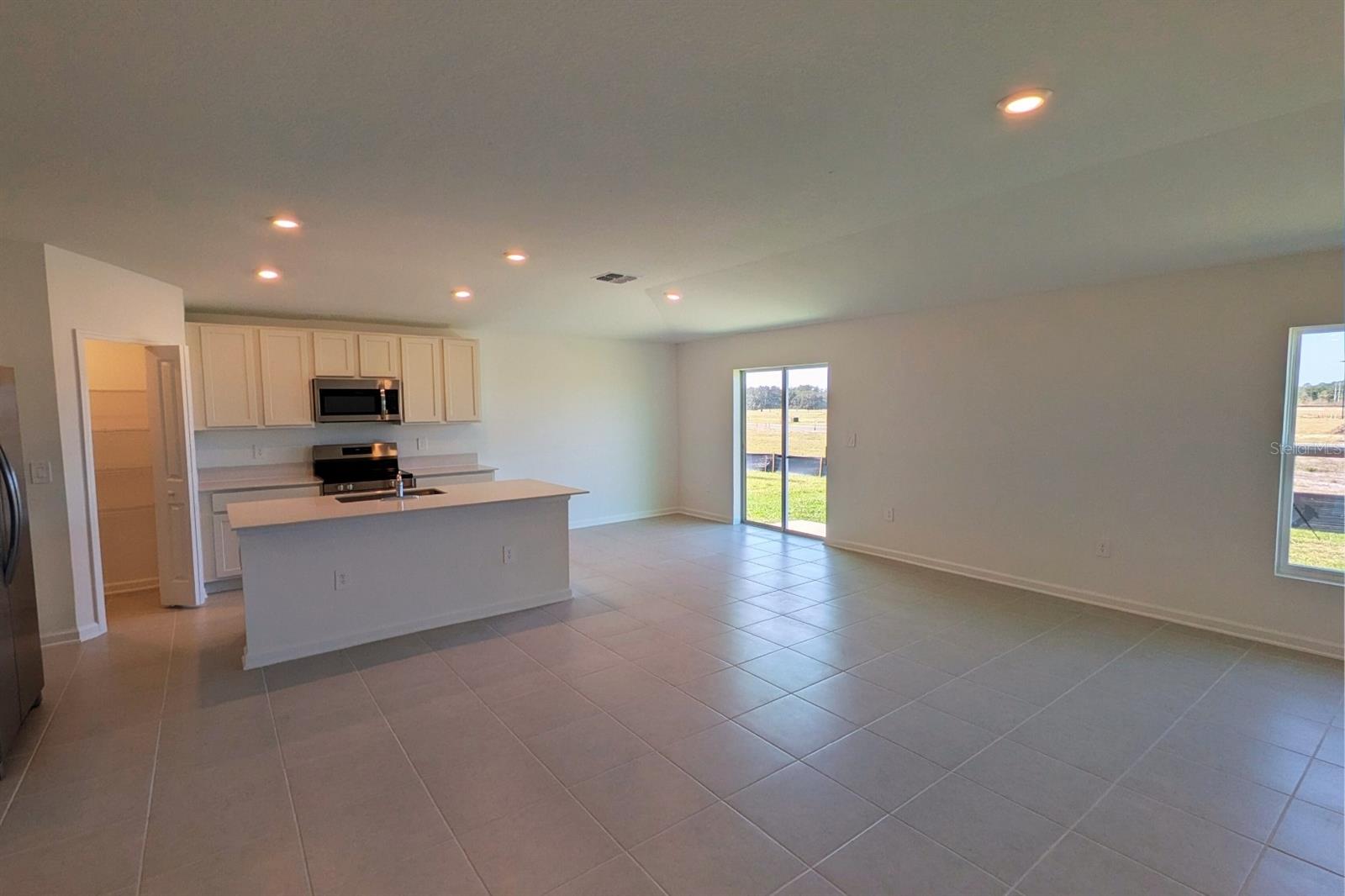 Image 15 of 36 For 3064 Totem Road