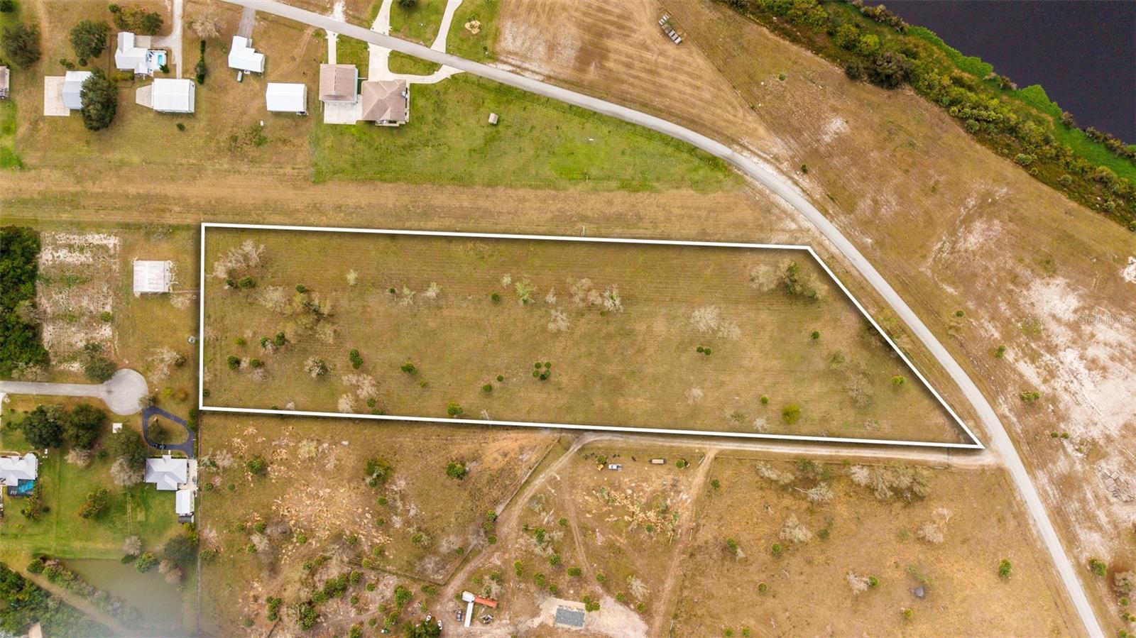 Image 16 of 27 For Sw 144th Parkway