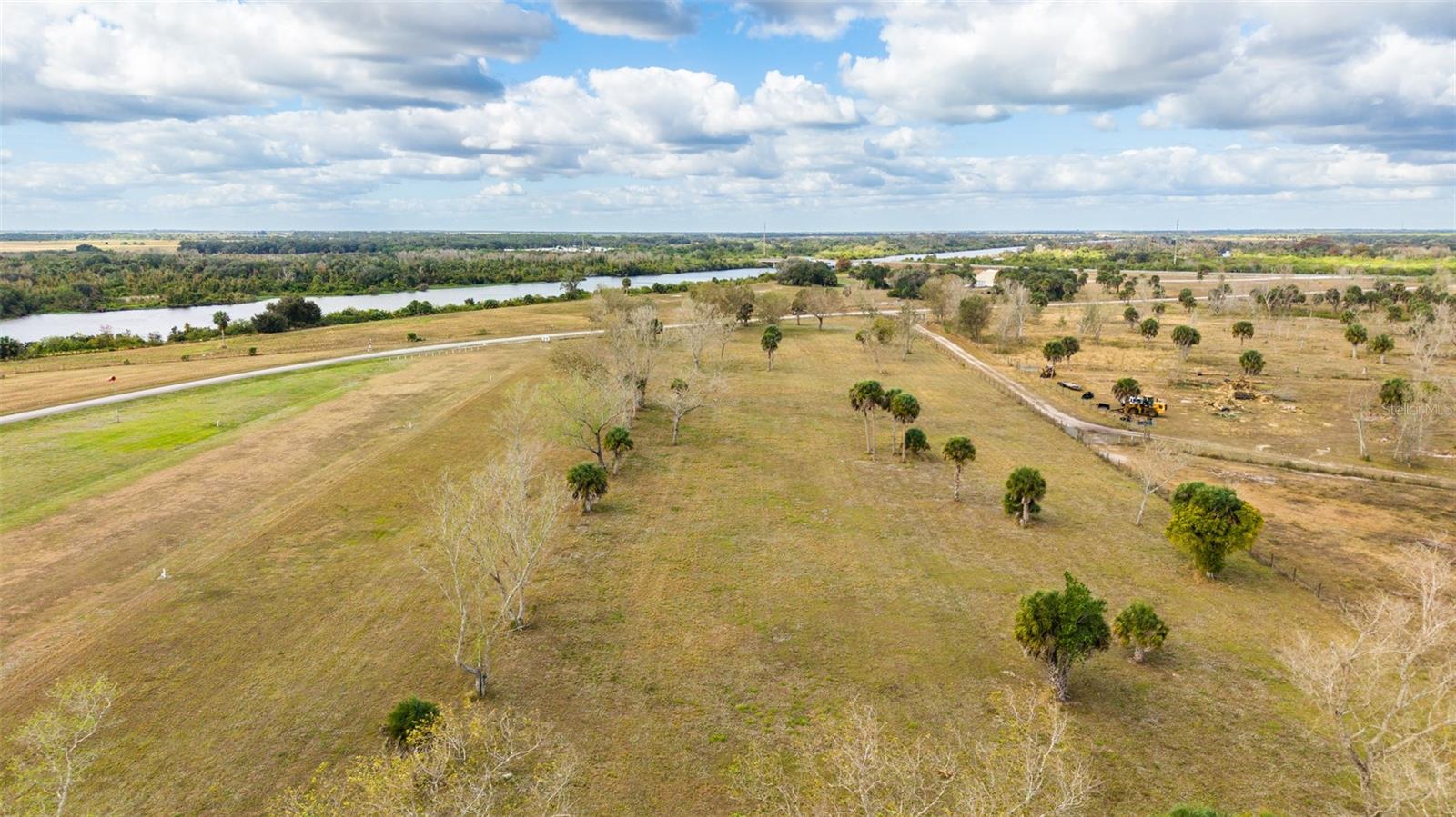 Image 19 of 27 For Sw 144th Parkway