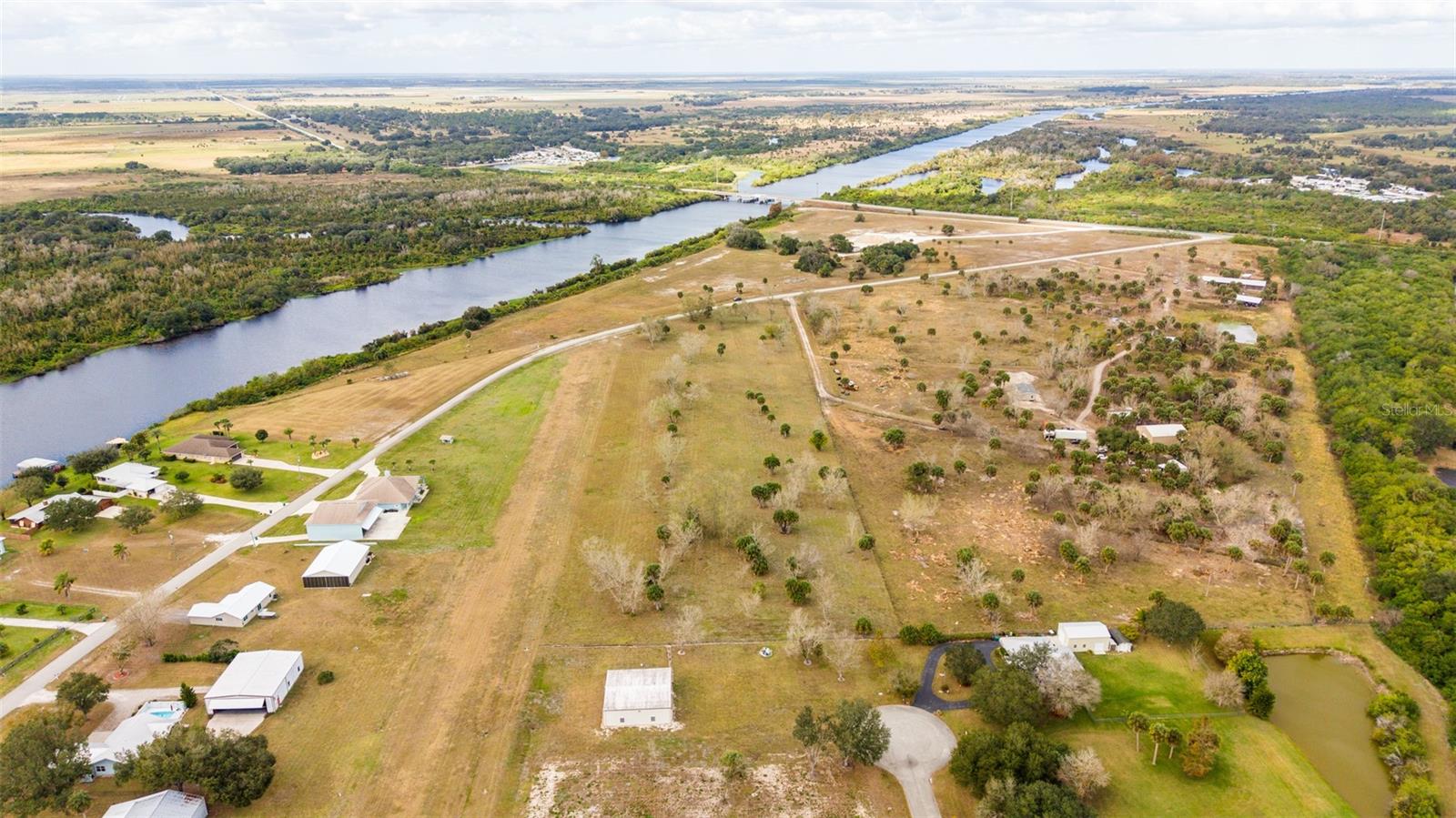 Image 9 of 27 For Sw 144th Parkway